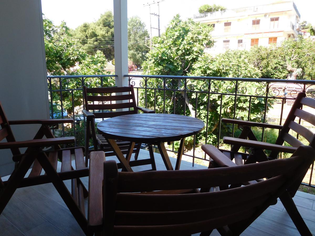 Hotel Vozina Metamorfosi  Luaran gambar