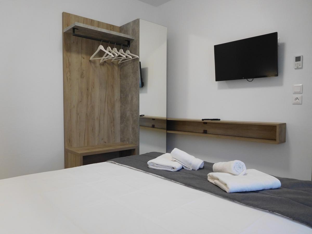 Hotel Vozina Metamorfosi  Luaran gambar