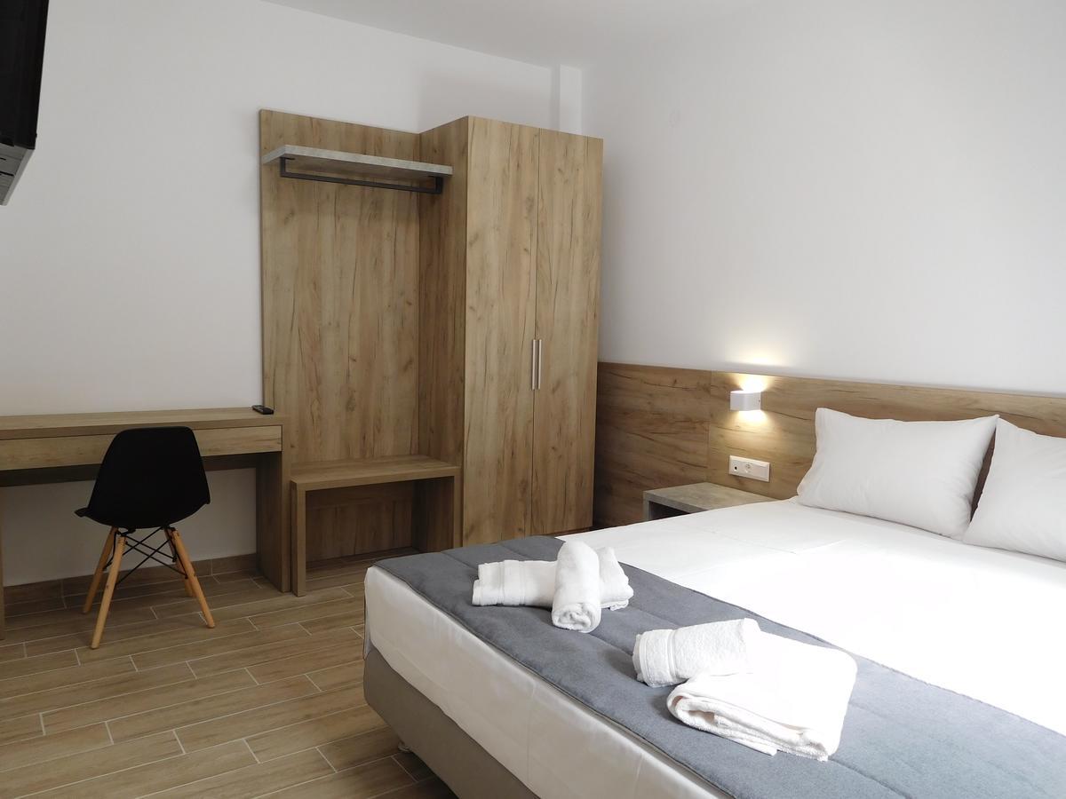 Hotel Vozina Metamorfosi  Luaran gambar
