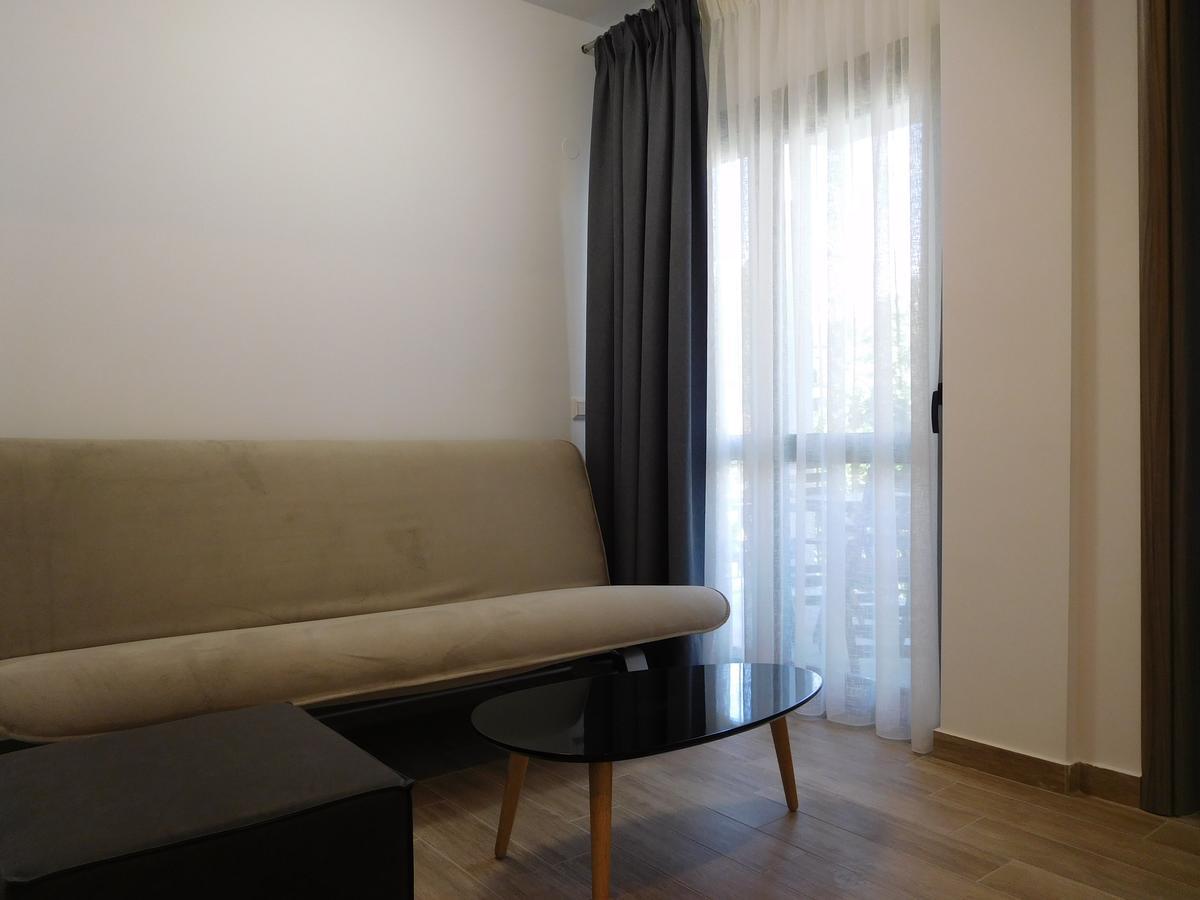 Hotel Vozina Metamorfosi  Luaran gambar